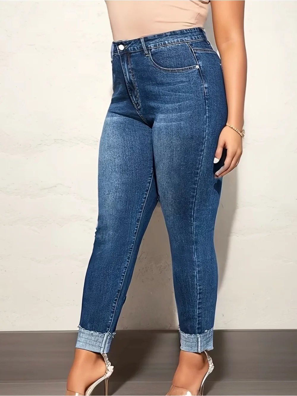 Plus Size Classic Mid-Rise Boyfriend Jeans in Blue (18) - Picture 4 of 5